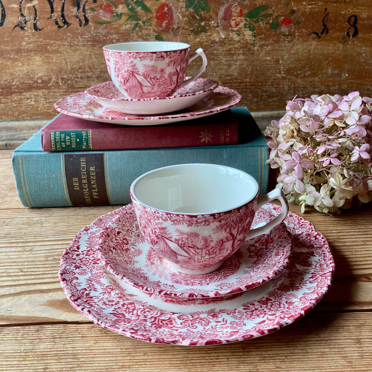 Vintage & Antique Tea- & Coffeecups